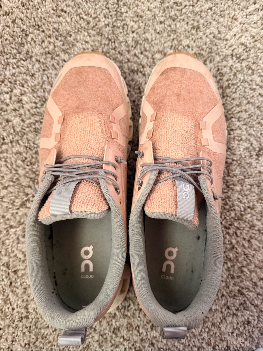 On Cloud Women’s Athletic Sneakers in Blush Pink